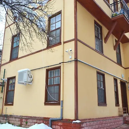 Bursa Guest House *
