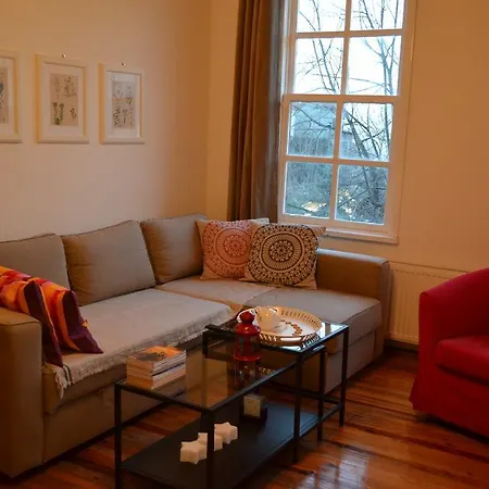 Bursa Guest House Ferienhaus